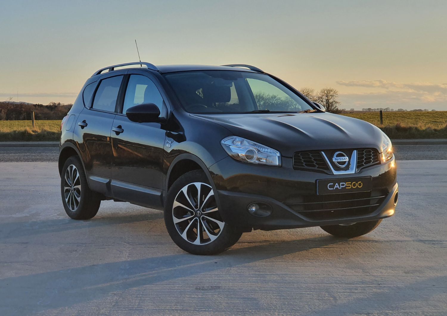 nissan qashqai 2012 black